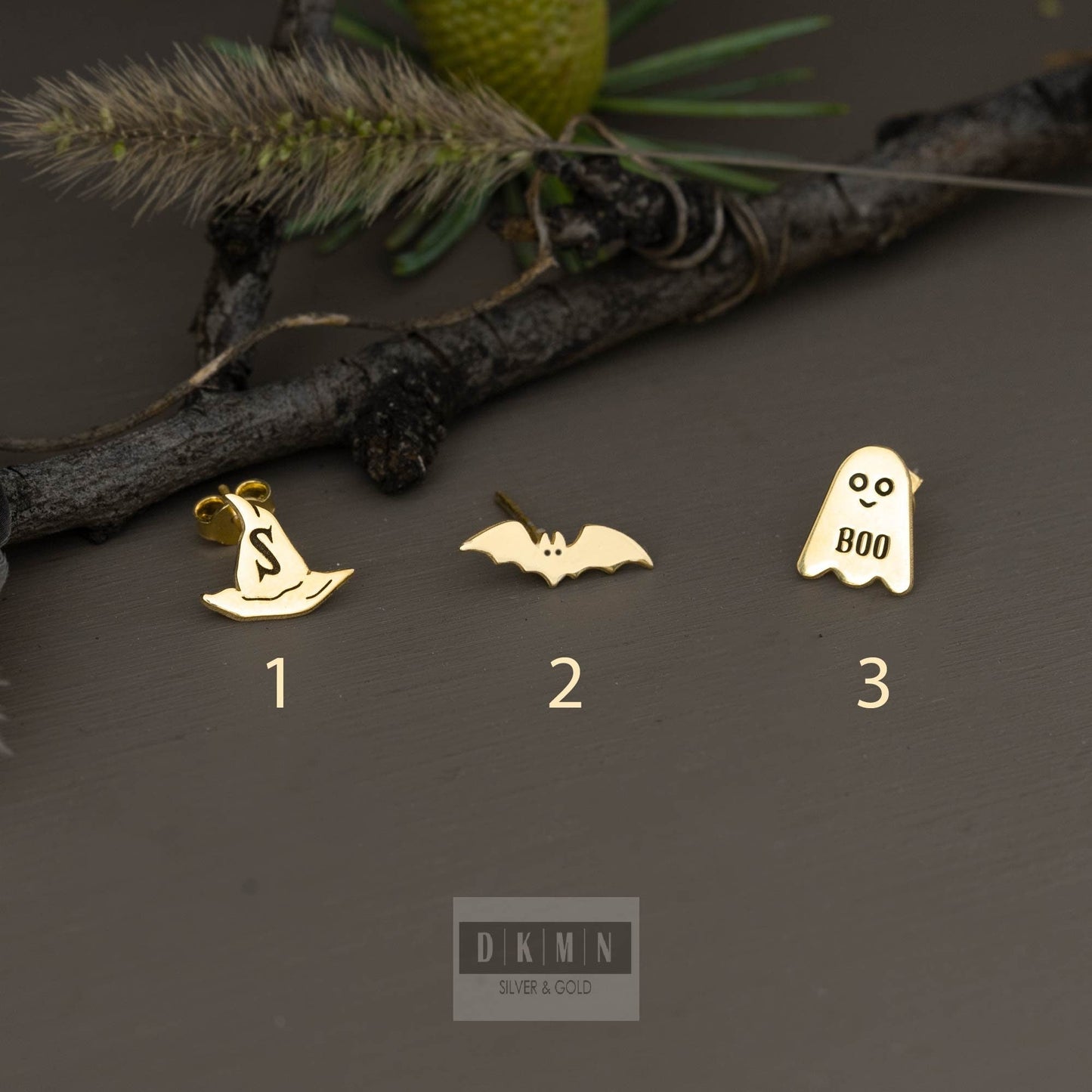 Ghost Tiny Earring