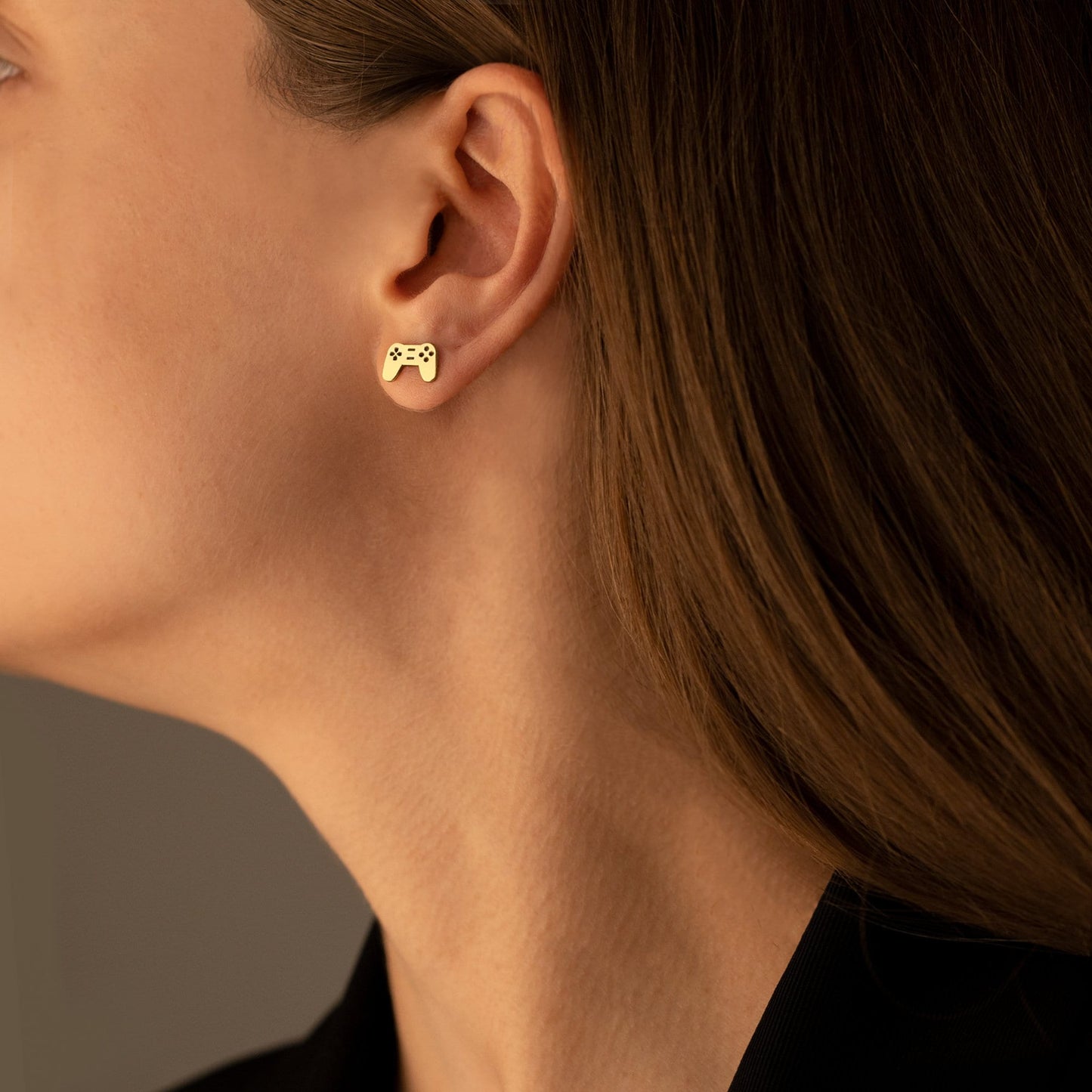 925 Sterling Silver Game Console Stud Earrings
