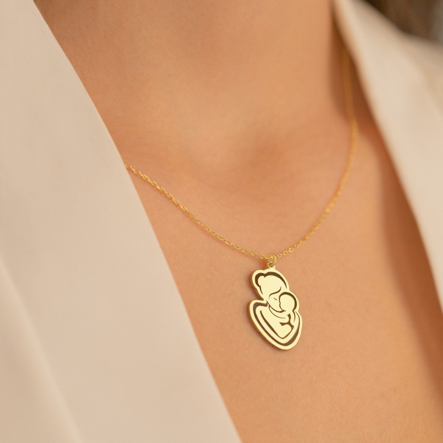 925 Sterling Silver Mother and Child Necklace