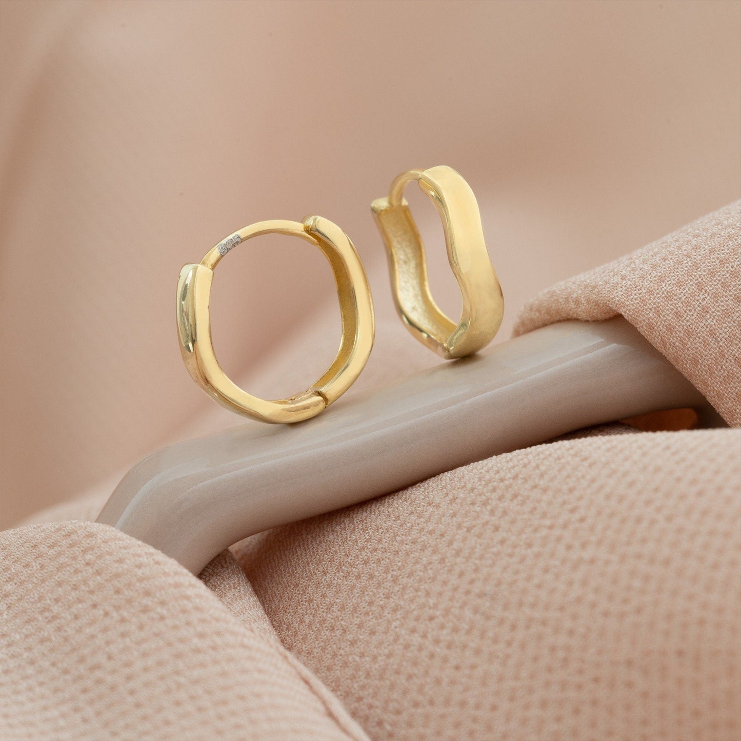 925 Sterling Silver Trapeze Hoop Earrings