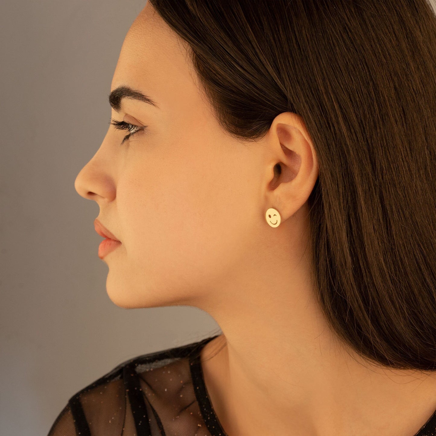 925 Sterling Silver Wink Emoji Earrings