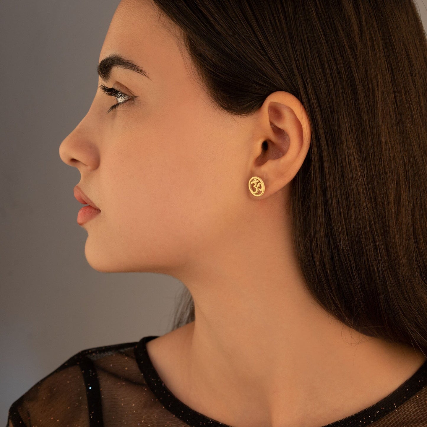 925 Sterling Silver Round Om Earrings