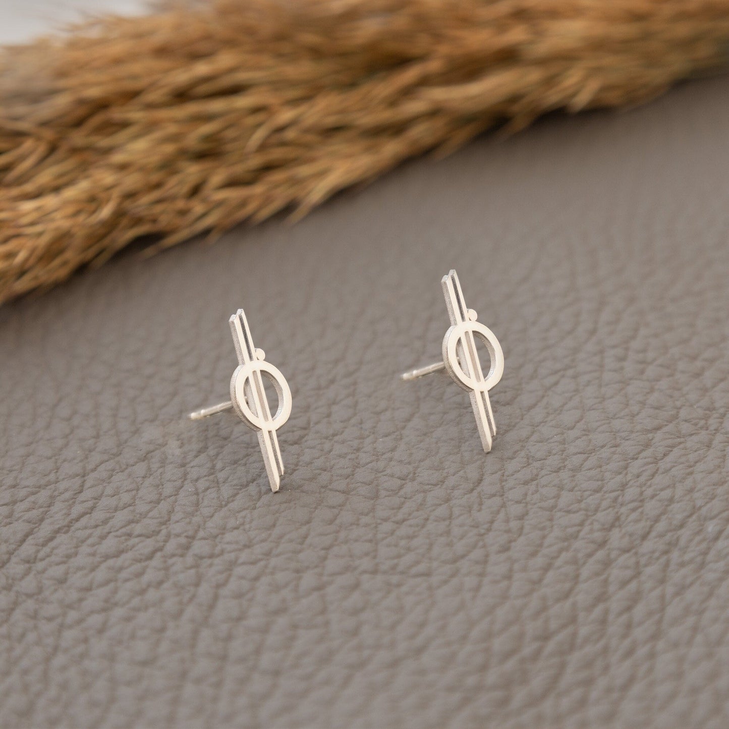 Chandrila Star Line Stud Earrings