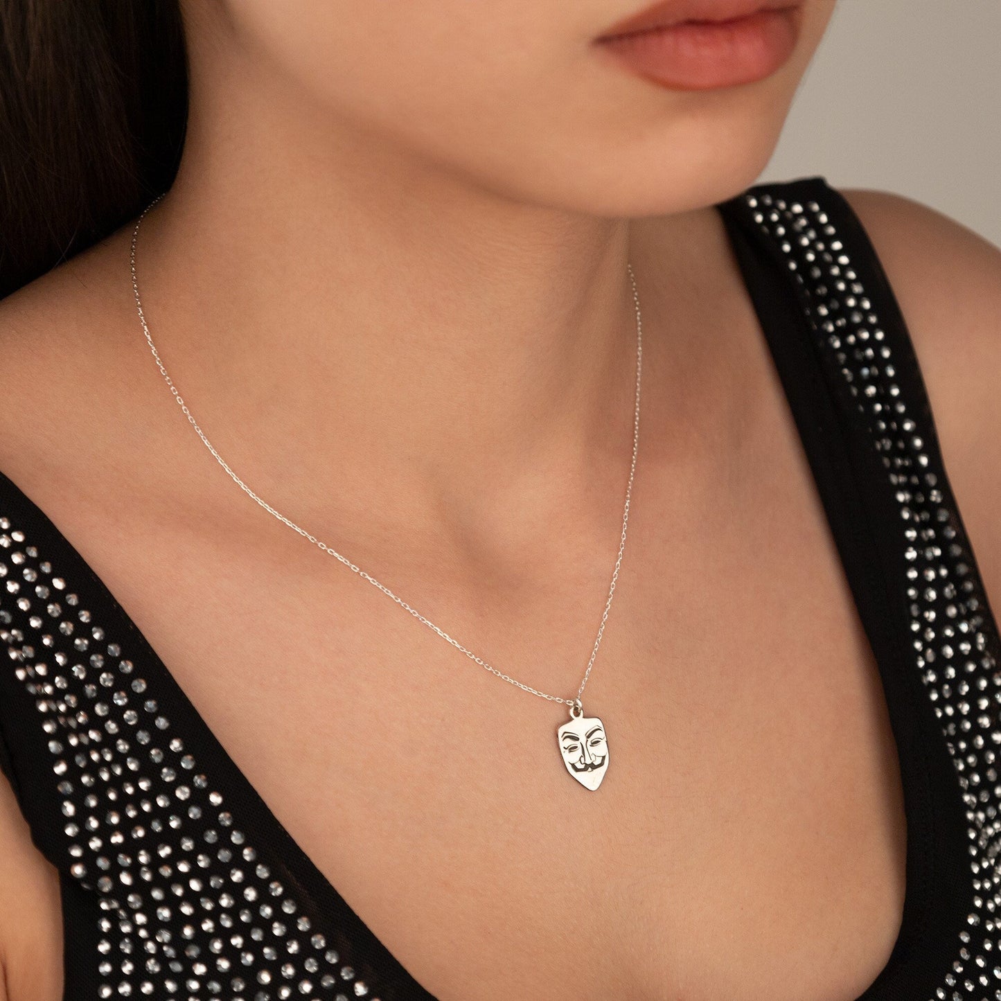 925 Sterling Silver Vendetta Necklace