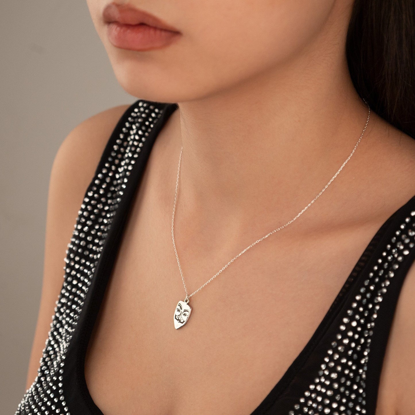 925 Sterling Silver Vendetta Necklace