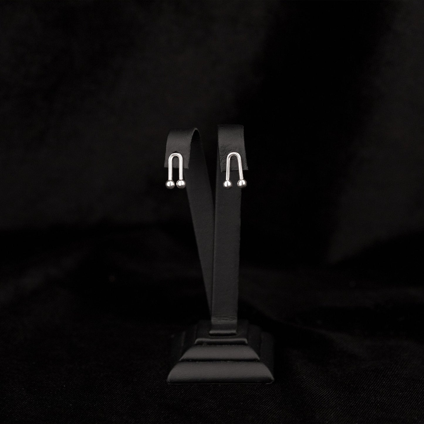 925 Sterling Silver Horseshoe Stud Earrings