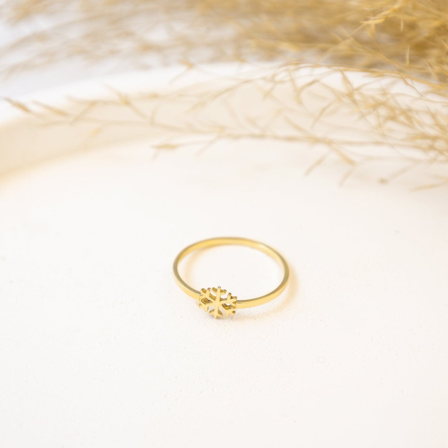 925 Sterling Silver Tiny Snowflake Ring