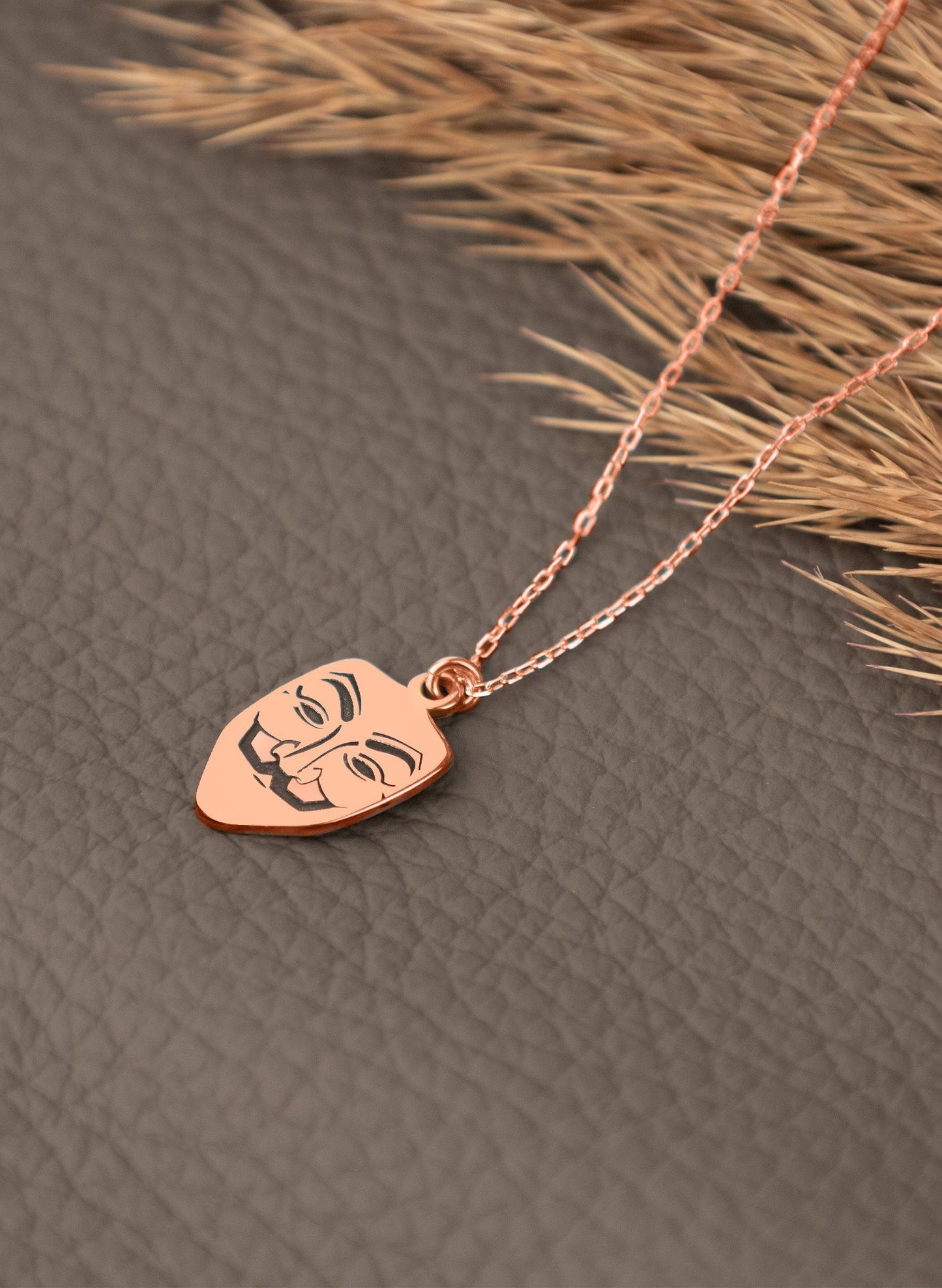 925 Sterling Silver Vendetta Necklace
