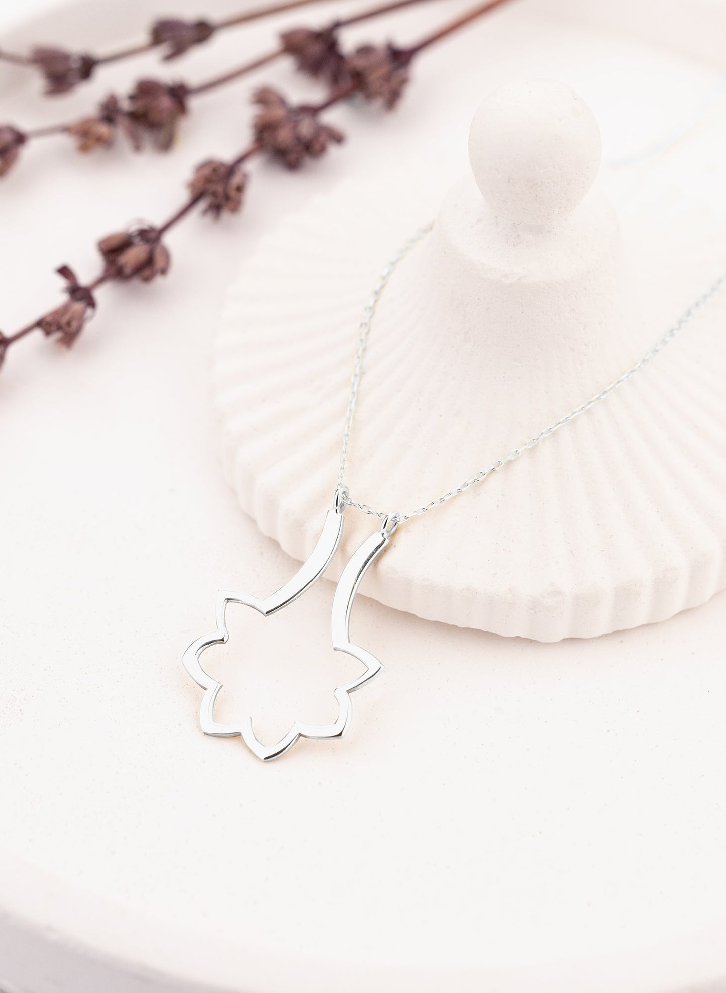 Ring Holder Flower Necklace