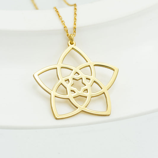 925 Sterling Silver Venus Flower Necklace