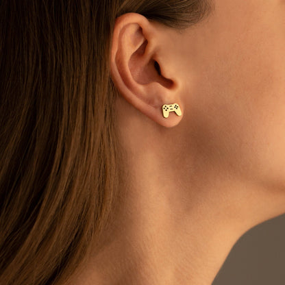 925 Sterling Silver Game Console Stud Earrings