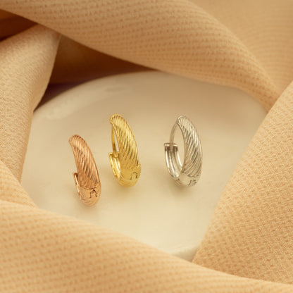 925 Sterling Silver Ribbed Hoop Earrings