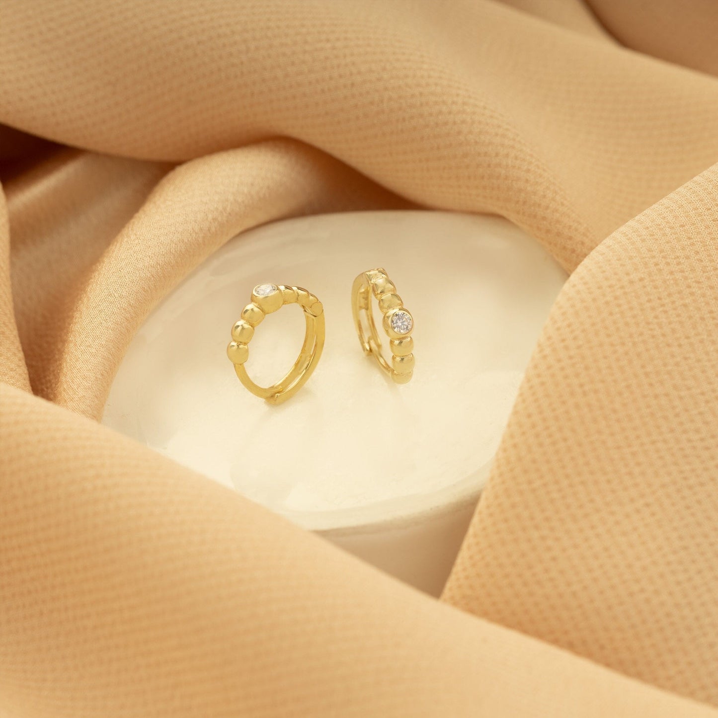 925 Sterling Silver Embossed Diamond Ring Earring