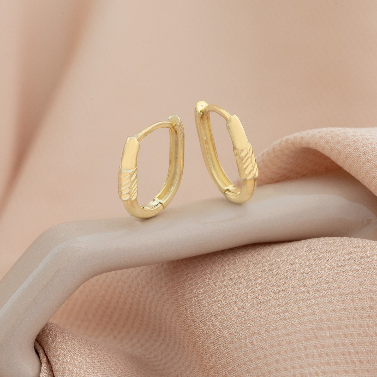 925 Sterling Silver Embossed Rectangular Earrings