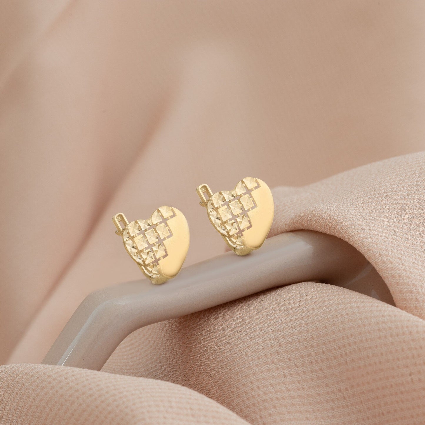 925 Sterling Silver Tattoo Heart Hoop Earrings