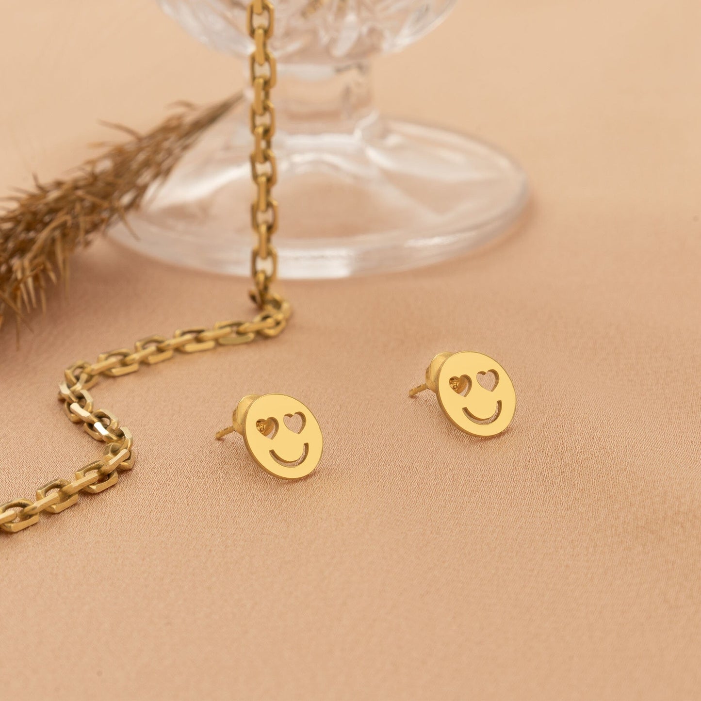 925 Sterling Silver Heart-Eyed Emoji Earrings