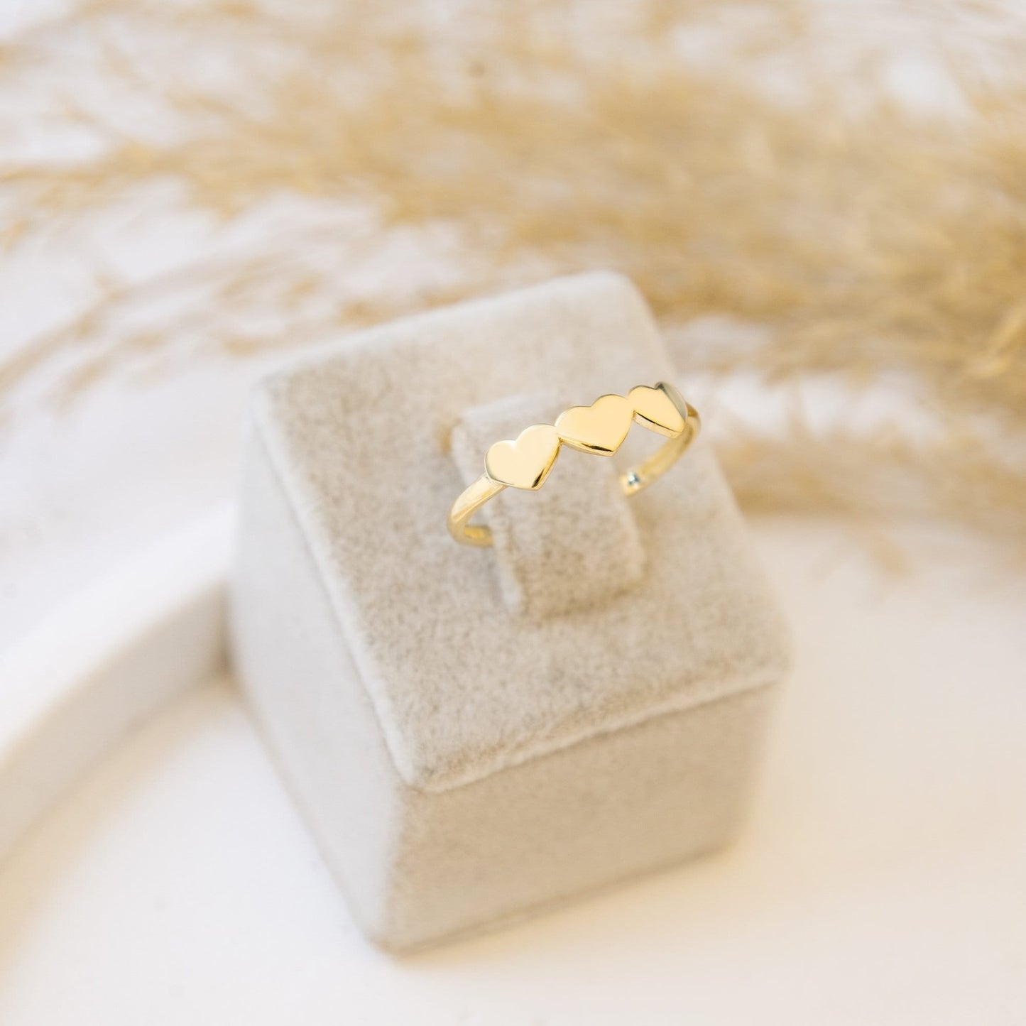 925 Sterling Silver Elegant Triple Heart Ring
