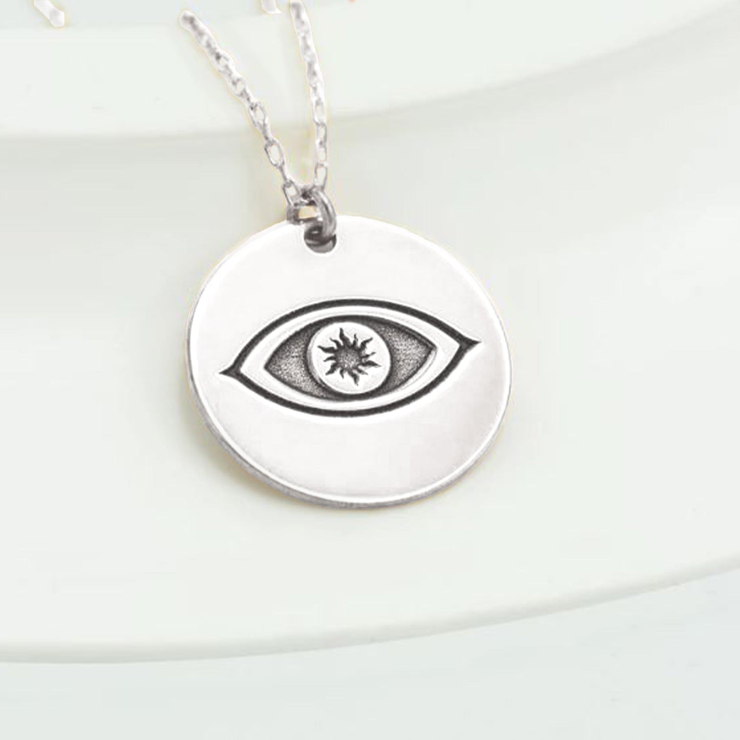 925 Sterling Silver Eye Of Horus Disc Necklace